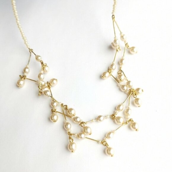 Vintage Czech Abstract Cream Pearl Necklace in Gold Tone - Picture 2 of 7